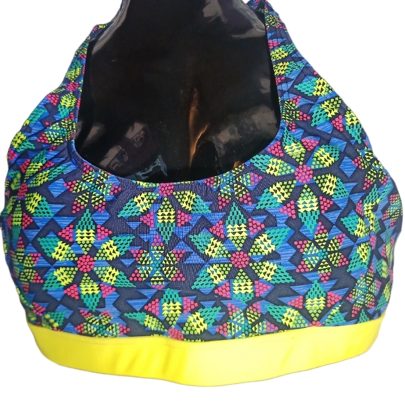 Tyr athletic swim top razorback size 14 16 for extra large geometrical shapes - Picture 3 of 9